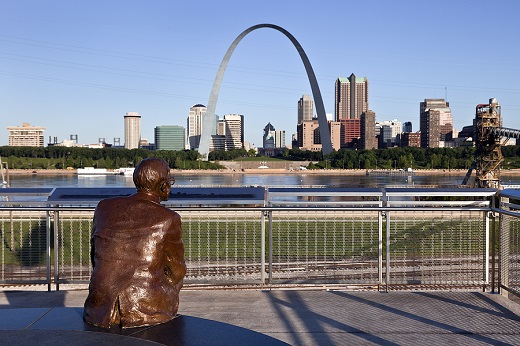 St. Louis Skyline & Mississippi River Lookout, IL